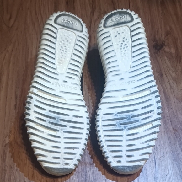 adidas gazelle silver green womens Adidas YEEZY 350 Turtle Dove White Low-top Sneakers  Boutique LUC.S